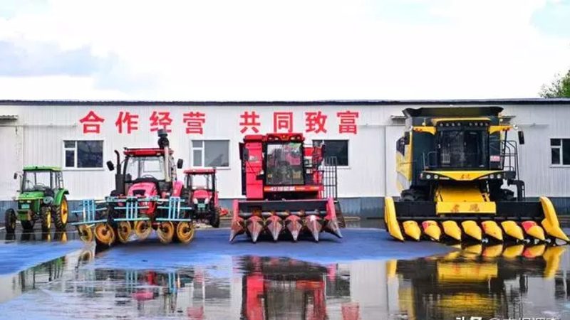 农用无人机打药机与传统喷雾器：效率与技术的革新对比**